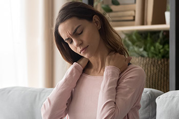 Neck Pain Treatment Neck Pain Treatment in the Douglas County, NE: Omaha, Ralston, Bennington, Valley, Elkhorn, Sarpy County, NE: Bellevue, Papillion, La Vista, Gretna, Elkhorn area